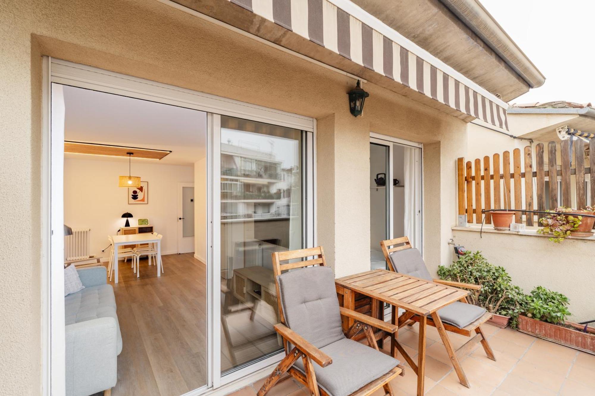 Apartamento Con Dos Grandes Terrazas En Girona Exterior photo