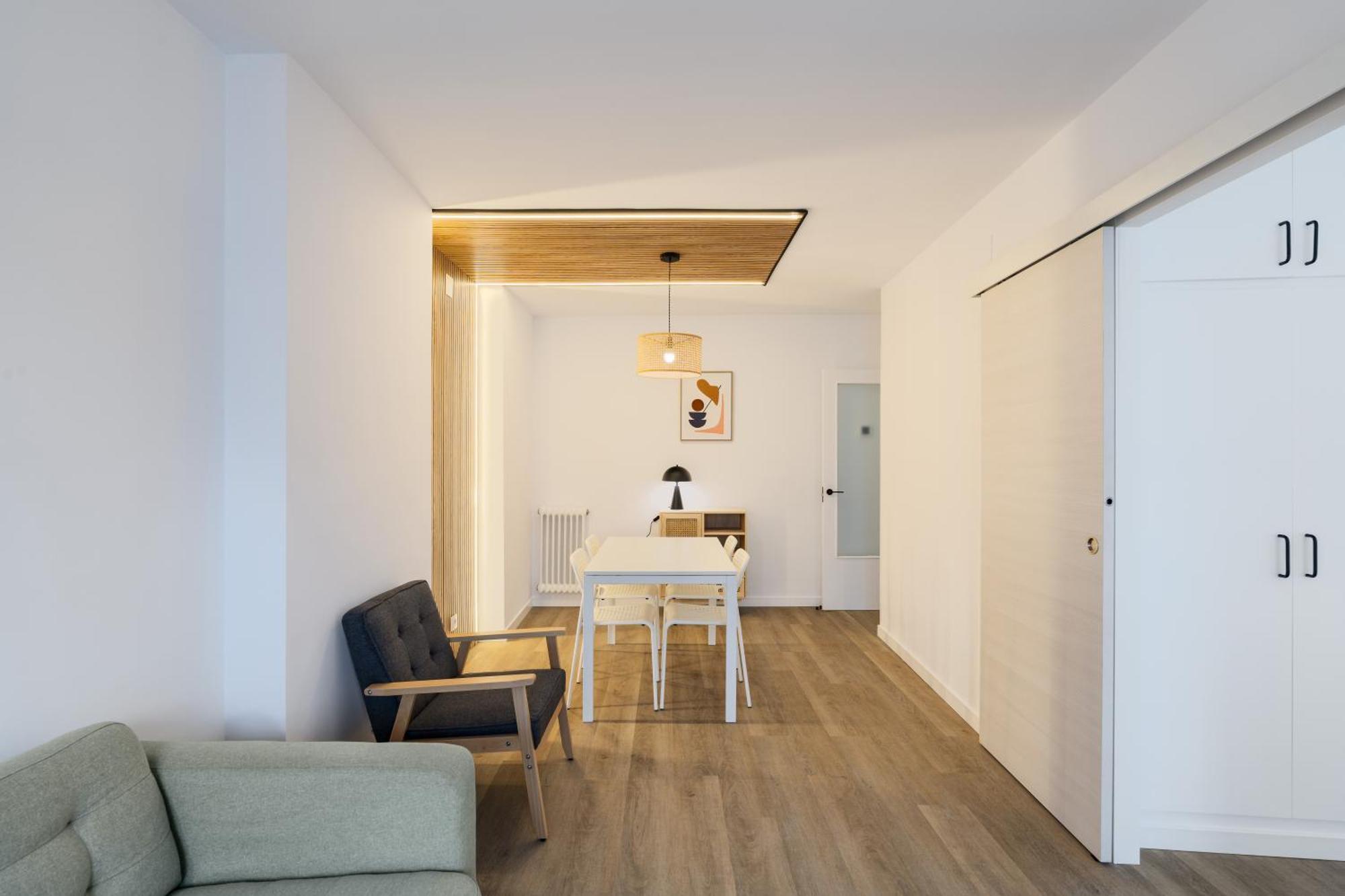 Apartamento Con Dos Grandes Terrazas En Girona Exterior photo